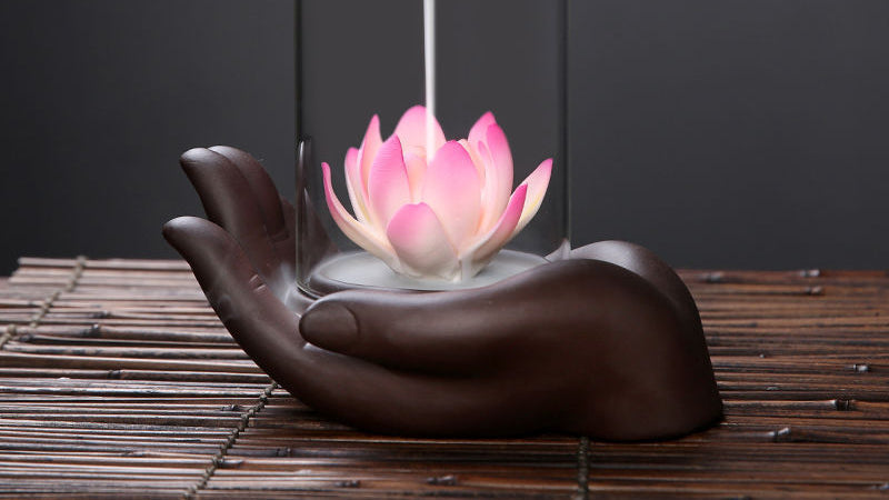Backflow ceramic incense burner